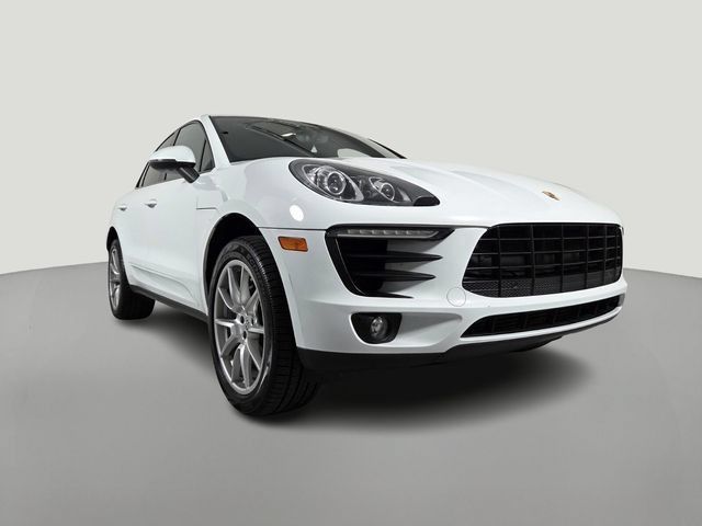 2017 Porsche Macan Base
