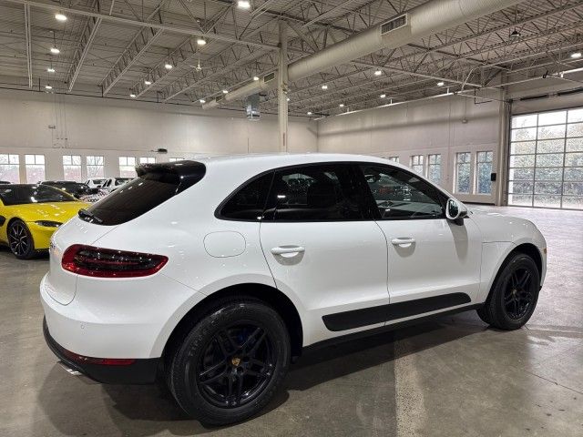 2017 Porsche Macan Base