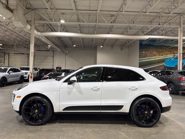 2017 Porsche Macan Base