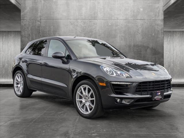 2017 Porsche Macan S