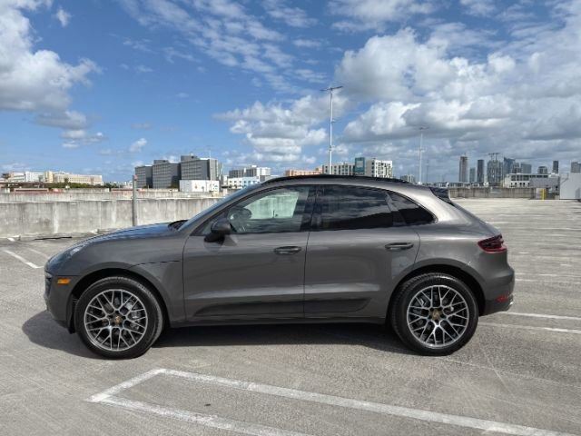 2017 Porsche Macan S