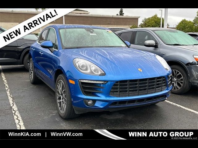 2017 Porsche Macan S