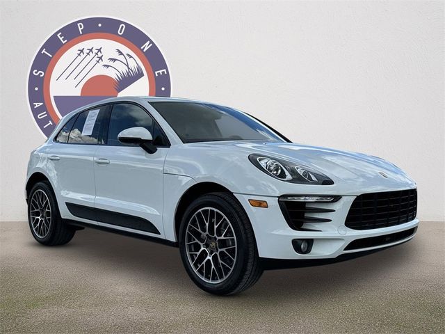 2017 Porsche Macan S