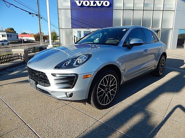 2017 Porsche Macan S