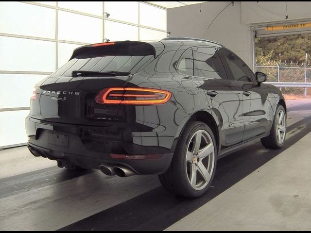 2017 Porsche Macan S