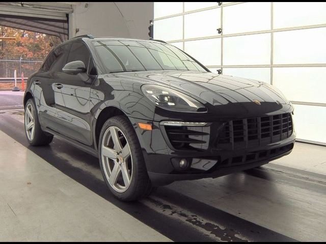 2017 Porsche Macan S