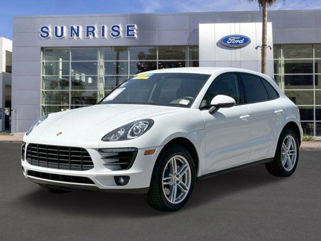 2017 Porsche Macan S