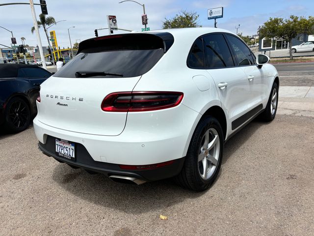 2017 Porsche Macan Base