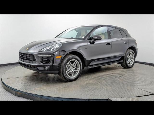 2017 Porsche Macan Base