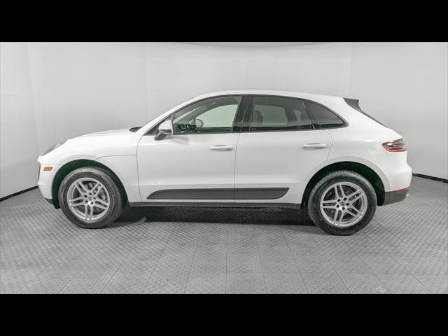 2017 Porsche Macan Base