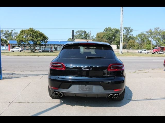 2017 Porsche Macan S