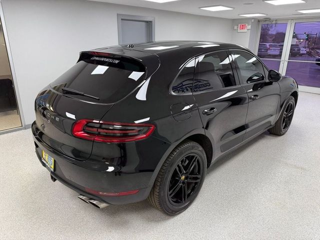 2017 Porsche Macan S