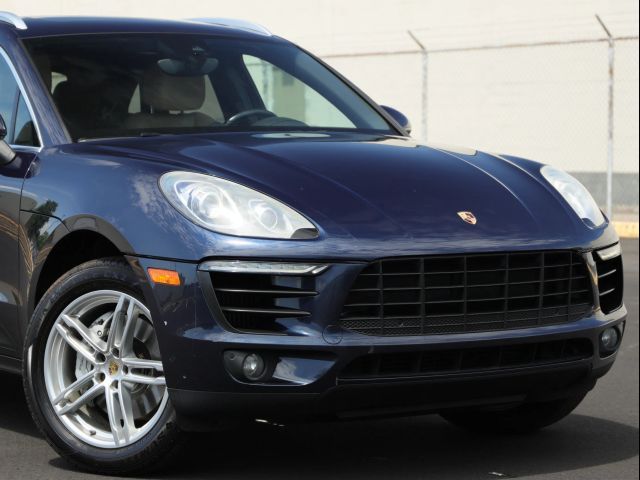 2017 Porsche Macan S