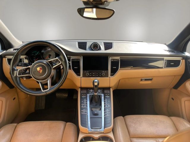 2017 Porsche Macan S