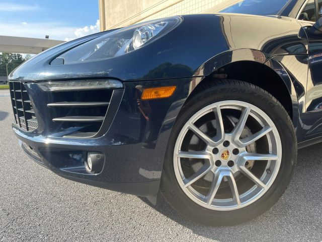 2017 Porsche Macan S