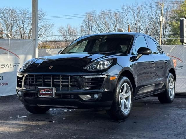 2017 Porsche Macan Base