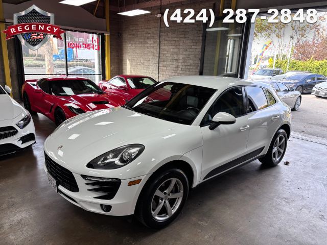 2017 Porsche Macan Base