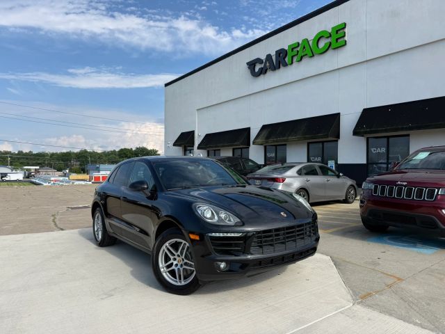 2017 Porsche Macan Base