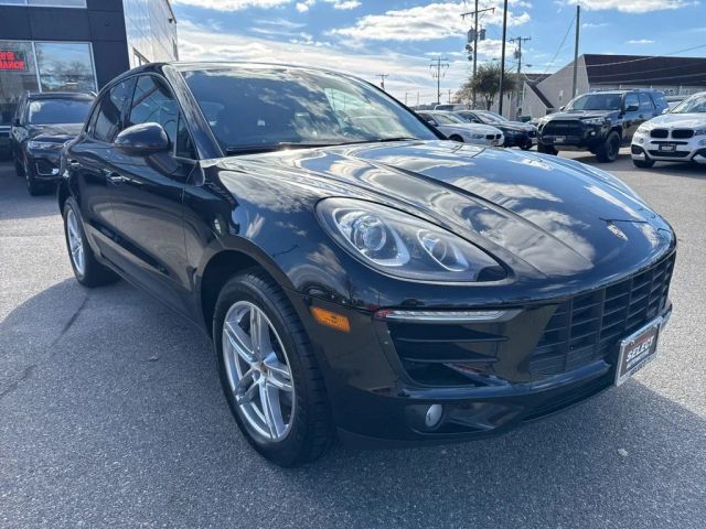 2017 Porsche Macan Base