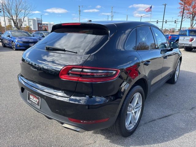2017 Porsche Macan Base