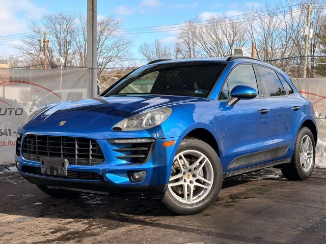 2017 Porsche Macan Base