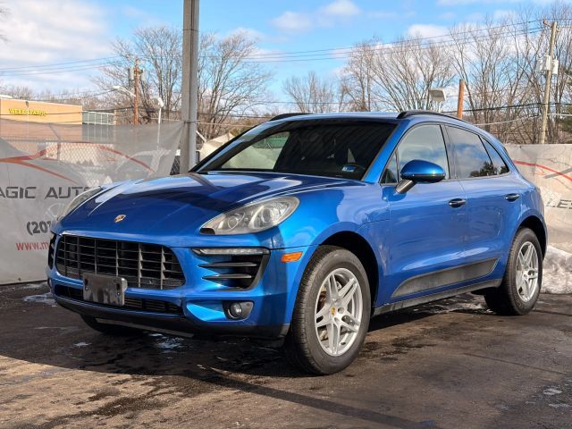 2017 Porsche Macan Base
