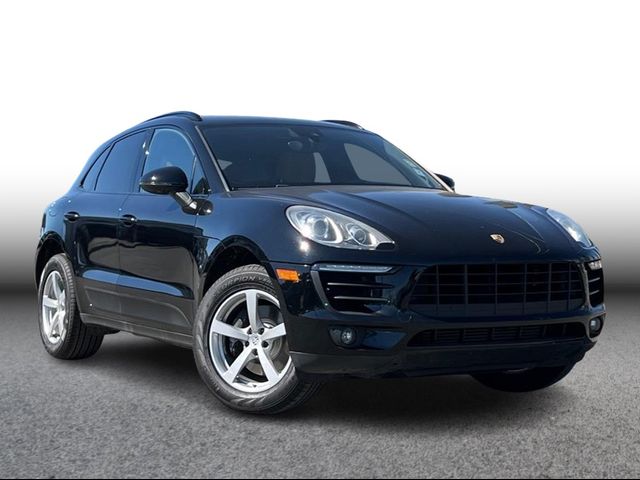 2017 Porsche Macan Base