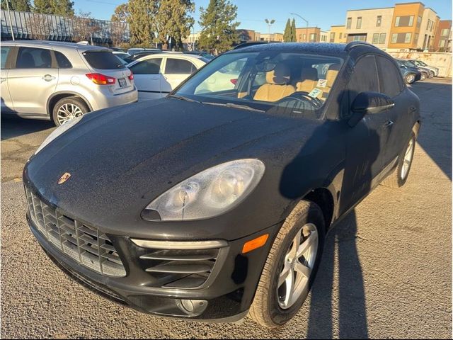 2017 Porsche Macan Base