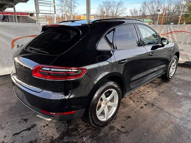 2017 Porsche Macan Base