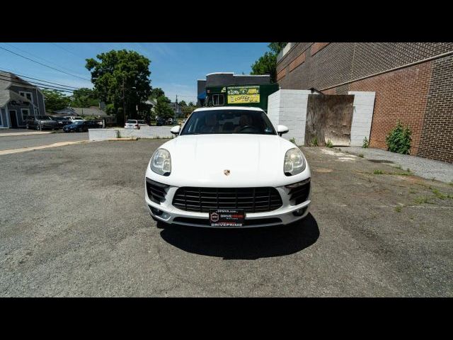 2017 Porsche Macan Base