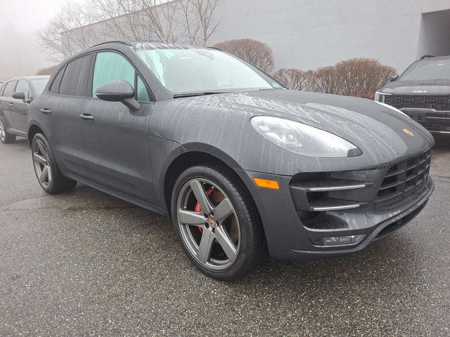 2017 Porsche Macan Turbo