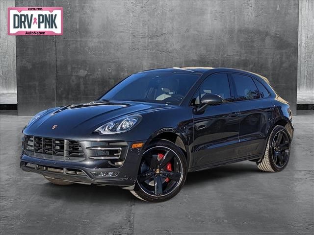 2017 Porsche Macan Turbo