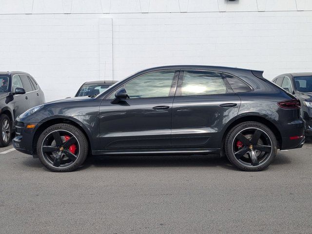 2017 Porsche Macan Turbo