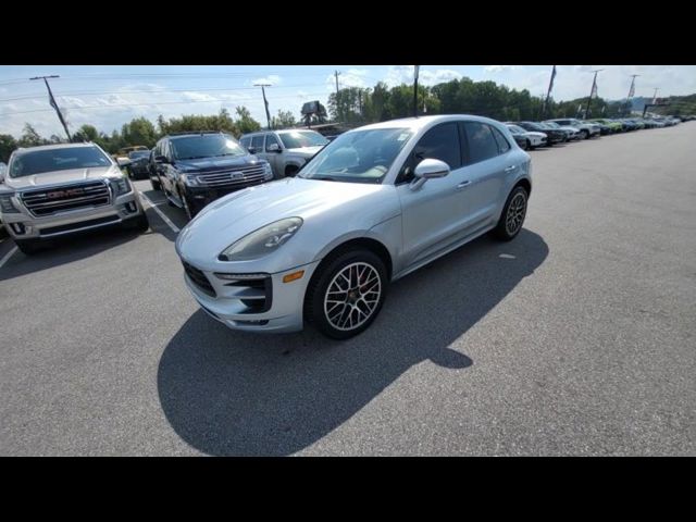 2017 Porsche Macan Turbo