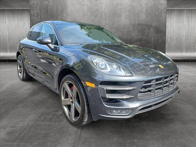 2017 Porsche Macan Turbo