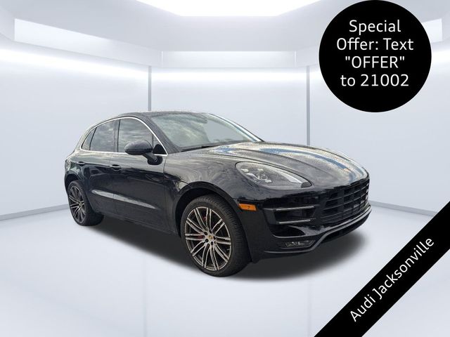 2017 Porsche Macan Turbo