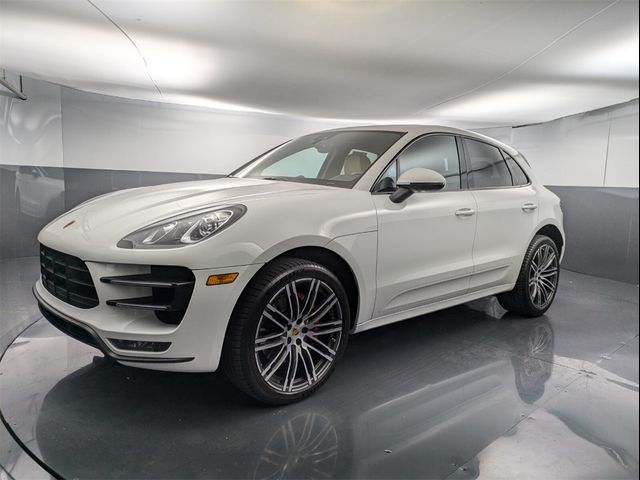 2017 Porsche Macan Turbo