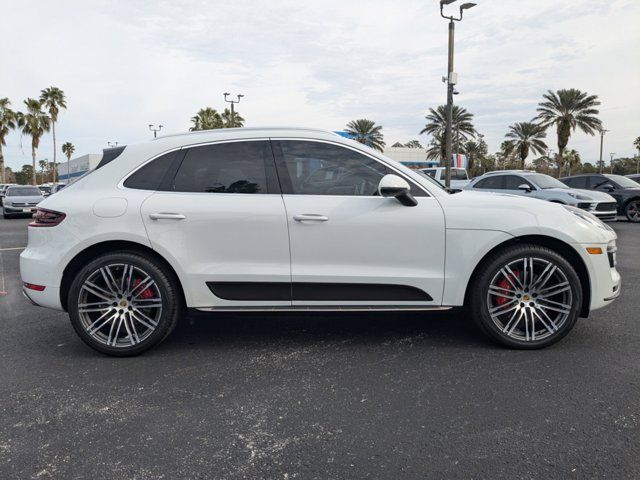 2017 Porsche Macan Turbo