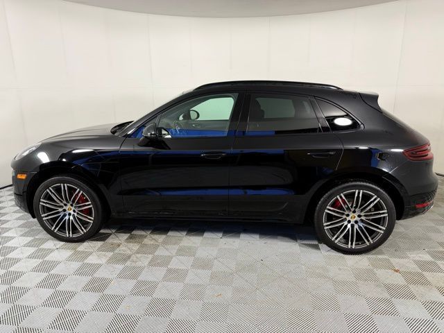 2017 Porsche Macan Turbo