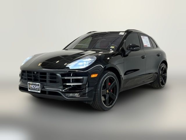 2017 Porsche Macan Turbo