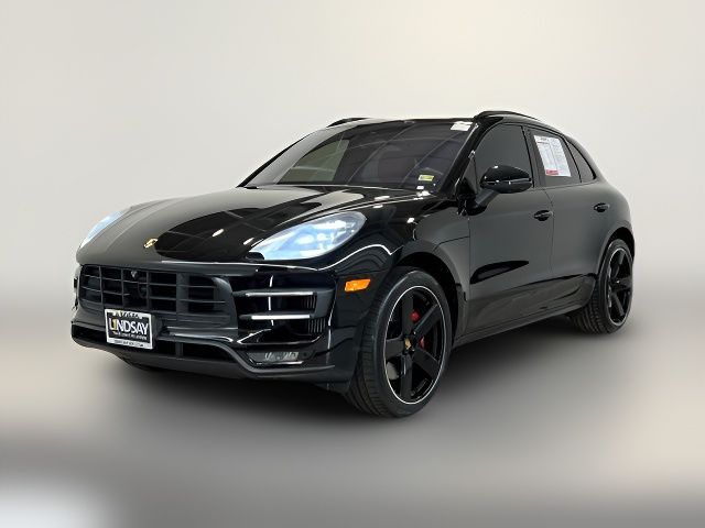 2017 Porsche Macan Turbo