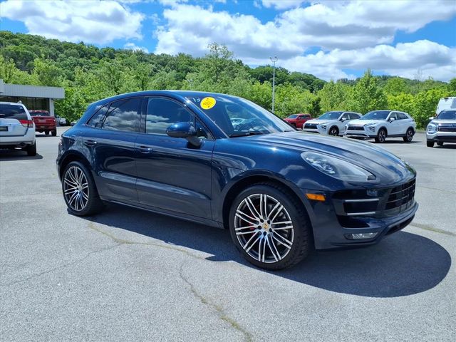 2017 Porsche Macan Turbo