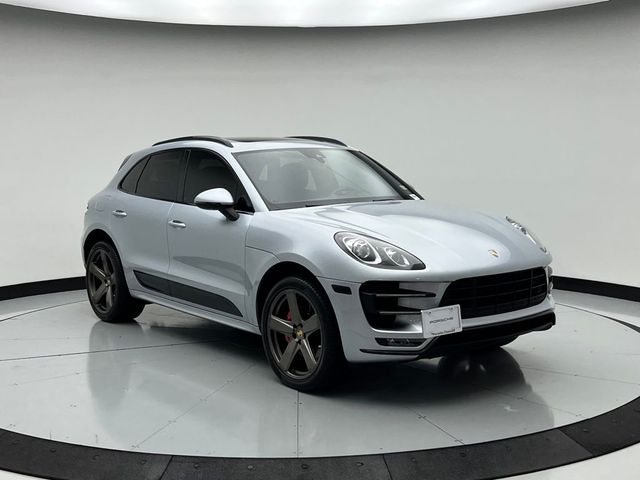 2017 Porsche Macan Turbo