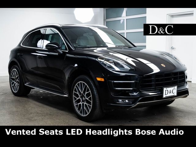 2017 Porsche Macan Turbo