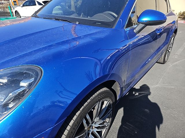 2017 Porsche Macan Turbo