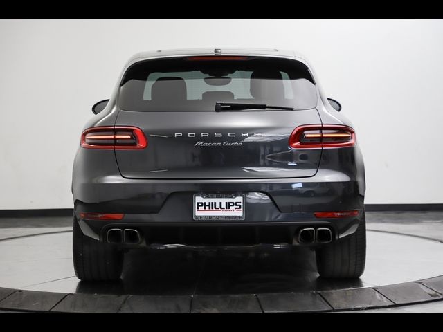 2017 Porsche Macan Turbo