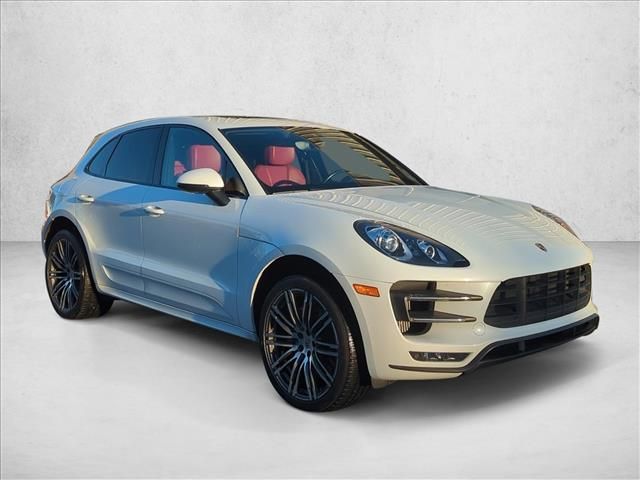 2017 Porsche Macan Turbo