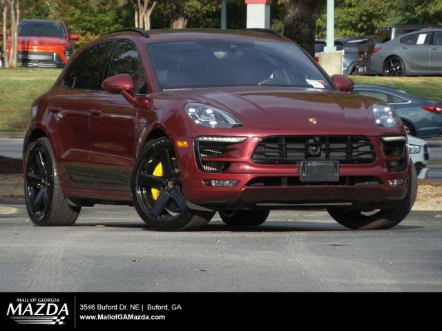 2017 Porsche Macan Turbo