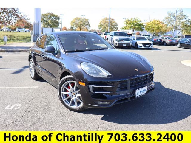 2017 Porsche Macan Turbo