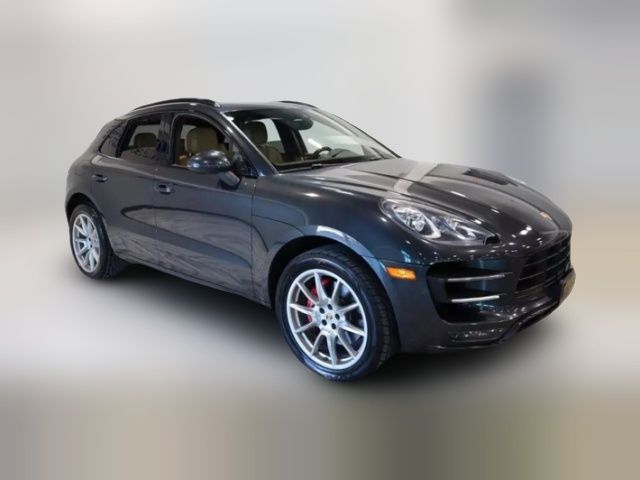 2017 Porsche Macan Turbo